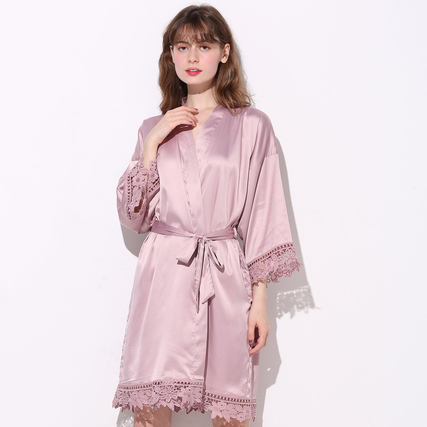 Robe en dentelle pour femme