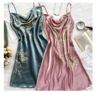 Chemise de nuit d'été en soie douce