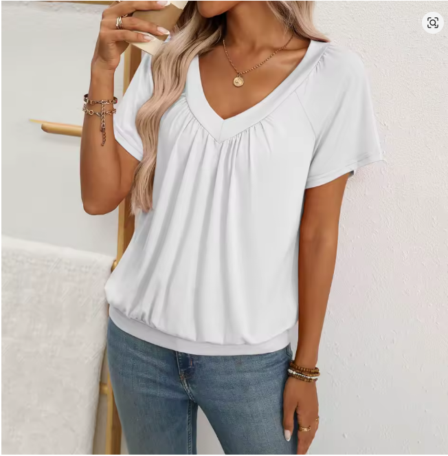 T-shirt d'été à manches courtes et col en V