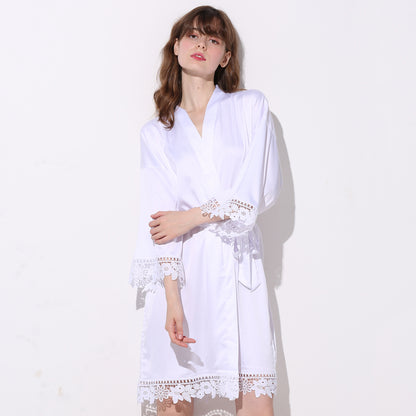 Robe en dentelle pour femme