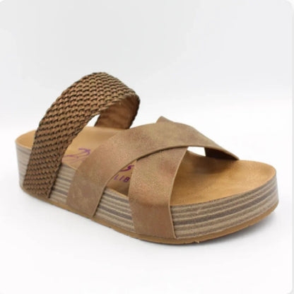 Sandales tissées décontractées à la mode de couleur unie