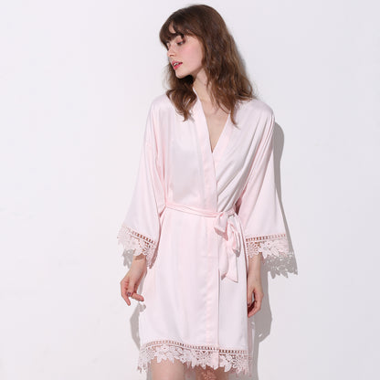Robe en dentelle pour femme