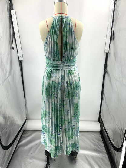 Robe sans manches à col en V